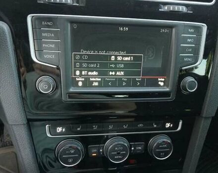 Белый Фольксваген Гольф, объемом двигателя 1.8 л и пробегом 133 тыс. км за 14800 $, фото 5 на Automoto.ua