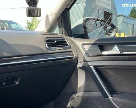 Білий Фольксваген Гольф, об'ємом двигуна 1.6 л та пробігом 268 тис. км за 10590 $, фото 31 на Automoto.ua