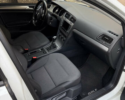 Белый Фольксваген Гольф, объемом двигателя 2 л и пробегом 250 тыс. км за 12450 $, фото 10 на Automoto.ua