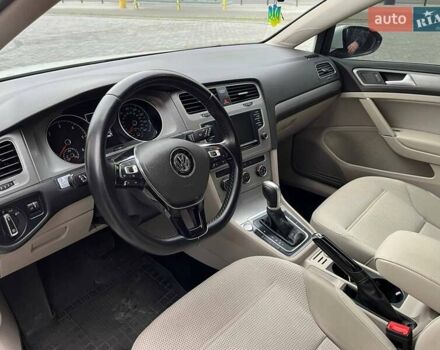 Фольксваген Гольф 2015 в Днепре (Днепропетровске) на Automoto.ua Белый Фольксваген Гольф, объемом двигателя 1.97 л и пробегом 197 тыс. км за 12900 $, фото 8 на Automoto.ua