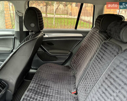 Білий Фольксваген Гольф, об'ємом двигуна 1.6 л та пробігом 220 тис. км за 11000 $, фото 11 на Automoto.ua