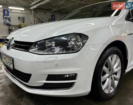 Белый Фольксваген Гольф, объемом двигателя 1.6 л и пробегом 285 тыс. км за 10800 $, фото 35 на Automoto.ua