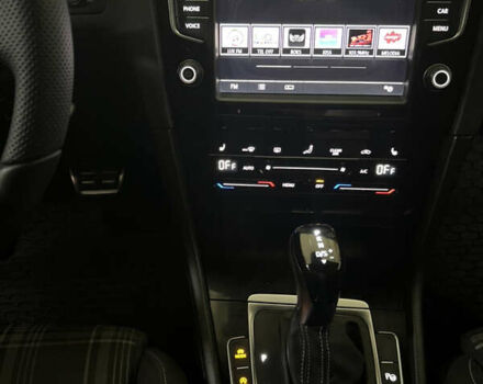 Белый Фольксваген Гольф, объемом двигателя 1.97 л и пробегом 245 тыс. км за 16490 $, фото 49 на Automoto.ua