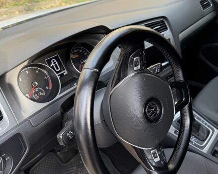 Белый Фольксваген Гольф, объемом двигателя 2 л и пробегом 250 тыс. км за 12450 $, фото 7 на Automoto.ua