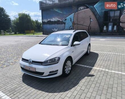 Белый Фольксваген Гольф, объемом двигателя 1.6 л и пробегом 279 тыс. км за 10500 $, фото 4 на Automoto.ua
