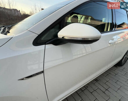 Белый Фольксваген Гольф, объемом двигателя 1.6 л и пробегом 241 тыс. км за 11600 $, фото 14 на Automoto.ua