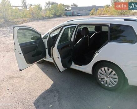 Белый Фольксваген Гольф, объемом двигателя 1.8 л и пробегом 133 тыс. км за 14800 $, фото 23 на Automoto.ua