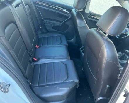 Белый Фольксваген Гольф, объемом двигателя 2 л и пробегом 77 тыс. км за 8000 $, фото 9 на Automoto.ua