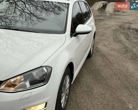 Білий Фольксваген Гольф, об'ємом двигуна 1.6 л та пробігом 360 тис. км за 11200 $, фото 7 на Automoto.ua