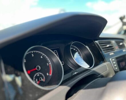 Білий Фольксваген Гольф, об'ємом двигуна 1.6 л та пробігом 268 тис. км за 10590 $, фото 17 на Automoto.ua