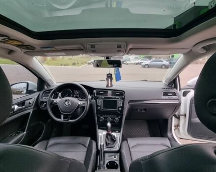 Белый Фольксваген Гольф, объемом двигателя 2 л и пробегом 203 тыс. км за 15500 $, фото 20 на Automoto.ua