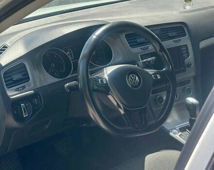 Білий Фольксваген Гольф, об'ємом двигуна 2 л та пробігом 244 тис. км за 13700 $, фото 12 на Automoto.ua