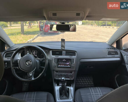 Білий Фольксваген Гольф, об'ємом двигуна 1.6 л та пробігом 290 тис. км за 10500 $, фото 20 на Automoto.ua