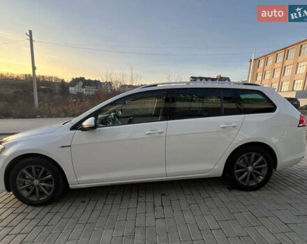 Белый Фольксваген Гольф, объемом двигателя 1.6 л и пробегом 241 тыс. км за 11600 $, фото 12 на Automoto.ua