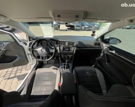 Білий Фольксваген Гольф, об'ємом двигуна 1.6 л та пробігом 268 тис. км за 10590 $, фото 29 на Automoto.ua