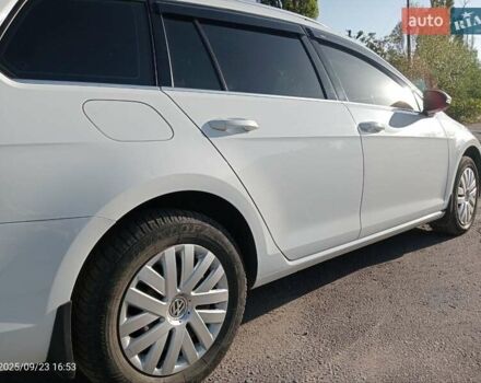 Белый Фольксваген Гольф, объемом двигателя 1.8 л и пробегом 133 тыс. км за 14800 $, фото 16 на Automoto.ua