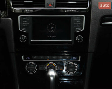 Белый Фольксваген Гольф, объемом двигателя 1.97 л и пробегом 246 тыс. км за 13300 $, фото 16 на Automoto.ua