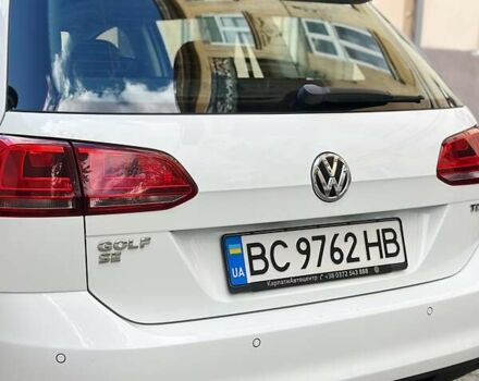 Белый Фольксваген Гольф, объемом двигателя 1.97 л и пробегом 53 тыс. км за 16000 $, фото 4 на Automoto.ua