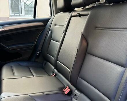 Белый Фольксваген Гольф, объемом двигателя 1.97 л и пробегом 53 тыс. км за 16000 $, фото 15 на Automoto.ua