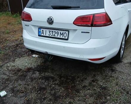 Белый Фольксваген Гольф, объемом двигателя 1.6 л и пробегом 208 тыс. км за 10000 $, фото 1 на Automoto.ua