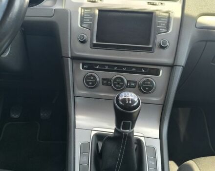 Білий Фольксваген Гольф, об'ємом двигуна 0 л та пробігом 280 тис. км за 10100 $, фото 10 на Automoto.ua