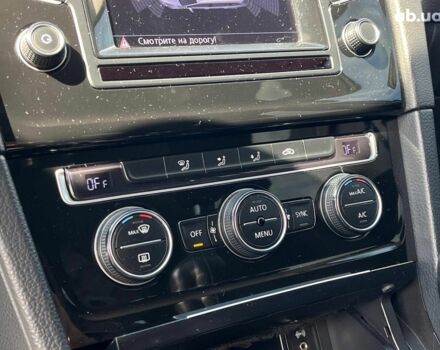 Білий Фольксваген Гольф, об'ємом двигуна 1.6 л та пробігом 268 тис. км за 10590 $, фото 20 на Automoto.ua