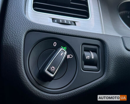 Белый Фольксваген Гольф, объемом двигателя 1.8 л и пробегом 108 тыс. км за 11300 $, фото 13 на Automoto.ua