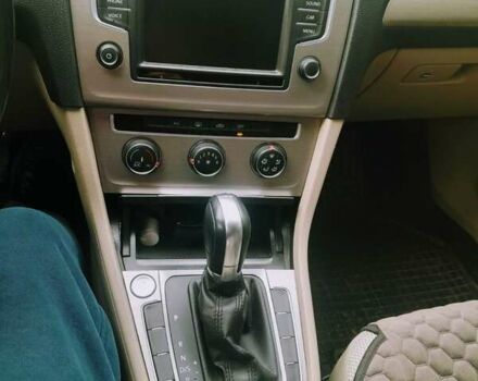 Білий Фольксваген Гольф, об'ємом двигуна 1.97 л та пробігом 180 тис. км за 13000 $, фото 6 на Automoto.ua