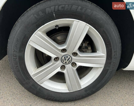 Белый Фольксваген Гольф, объемом двигателя 1.97 л и пробегом 246 тыс. км за 13300 $, фото 20 на Automoto.ua