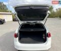 Белый Фольксваген Гольф, объемом двигателя 1.8 л и пробегом 180 тыс. км за 11100 $, фото 12 на Automoto.ua