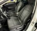 Білий Фольксваген Гольф, об'ємом двигуна 1.6 л та пробігом 225 тис. км за 9999 $, фото 12 на Automoto.ua