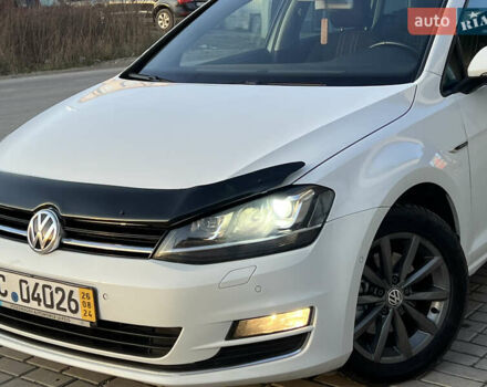 Белый Фольксваген Гольф, объемом двигателя 1.6 л и пробегом 241 тыс. км за 11600 $, фото 7 на Automoto.ua