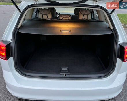 Белый Фольксваген Гольф, объемом двигателя 1.97 л и пробегом 208 тыс. км за 10600 $, фото 38 на Automoto.ua