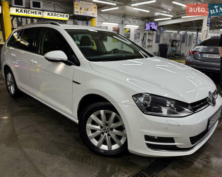 Белый Фольксваген Гольф, объемом двигателя 1.6 л и пробегом 285 тыс. км за 10800 $, фото 21 на Automoto.ua