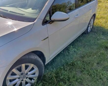 Белый Фольксваген Гольф, объемом двигателя 1.6 л и пробегом 3 тыс. км за 10500 $, фото 4 на Automoto.ua