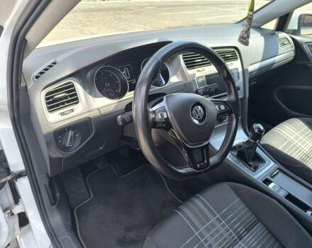 Білий Фольксваген Гольф, об'ємом двигуна 0 л та пробігом 280 тис. км за 10100 $, фото 5 на Automoto.ua