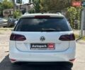 Білий Фольксваген Гольф, об'ємом двигуна 1.6 л та пробігом 262 тис. км за 10480 $, фото 6 на Automoto.ua