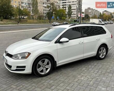 Фольксваген Гольф 2015 в Днепре (Днепропетровске) на Automoto.ua Белый Фольксваген Гольф, объемом двигателя 1.97 л и пробегом 197 тыс. км за 12900 $, фото 2 на Automoto.ua