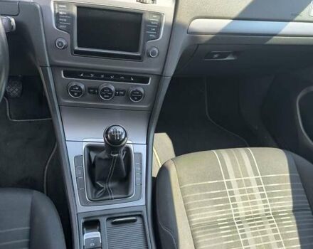 Белый Фольксваген Гольф, объемом двигателя 1.6 л и пробегом 279 тыс. км за 10500 $, фото 11 на Automoto.ua