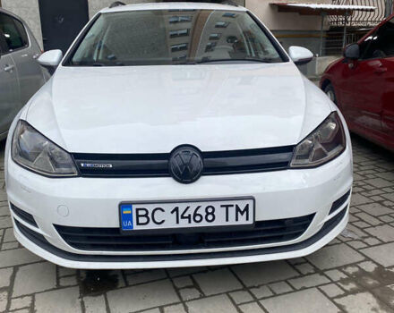 Белый Фольксваген Гольф, объемом двигателя 1.4 л и пробегом 274 тыс. км за 7990 $, фото 6 на Automoto.ua