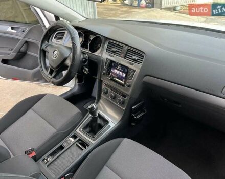 Білий Фольксваген Гольф, об'ємом двигуна 1.6 л та пробігом 360 тис. км за 11200 $, фото 11 на Automoto.ua