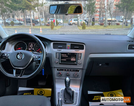 Белый Фольксваген Гольф, объемом двигателя 1.8 л и пробегом 108 тыс. км за 11300 $, фото 10 на Automoto.ua