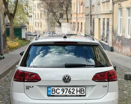 Белый Фольксваген Гольф, объемом двигателя 1.97 л и пробегом 53 тыс. км за 16000 $, фото 3 на Automoto.ua