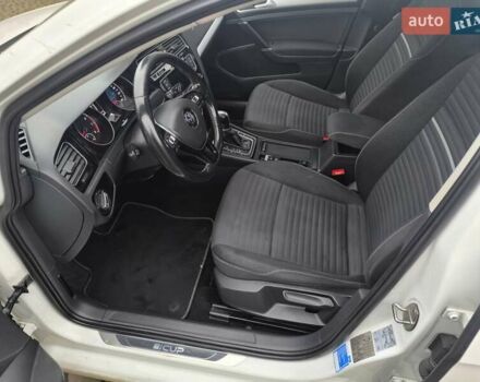 Белый Фольксваген Гольф, объемом двигателя 1.4 л и пробегом 259 тыс. км за 10550 $, фото 14 на Automoto.ua