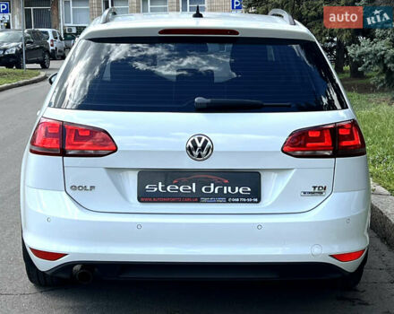 Білий Фольксваген Гольф, об'ємом двигуна 1.6 л та пробігом 195 тис. км за 11799 $, фото 7 на Automoto.ua