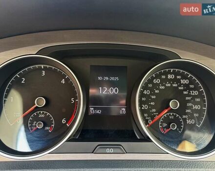 Белый Фольксваген Гольф, объемом двигателя 1.97 л и пробегом 53 тыс. км за 16000 $, фото 7 на Automoto.ua