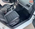 Белый Фольксваген Гольф, объемом двигателя 1.4 л и пробегом 250 тыс. км за 9800 $, фото 58 на Automoto.ua