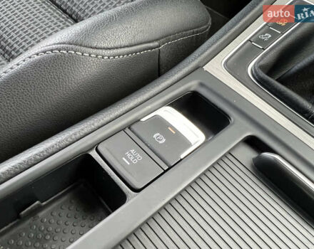 Білий Фольксваген Гольф, об'ємом двигуна 2 л та пробігом 207 тис. км за 13500 $, фото 30 на Automoto.ua