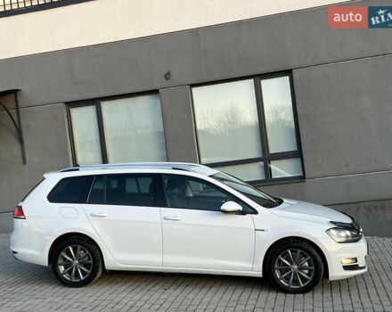 Белый Фольксваген Гольф, объемом двигателя 1.6 л и пробегом 241 тыс. км за 11600 $, фото 30 на Automoto.ua
