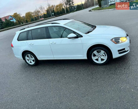 Белый Фольксваген Гольф, объемом двигателя 1.97 л и пробегом 208 тыс. км за 10600 $, фото 4 на Automoto.ua